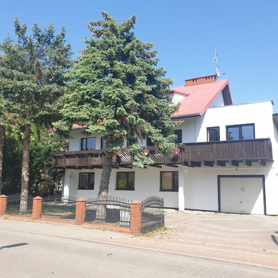 Dom Goscinny Sosenka Grzybowo Exterior photo